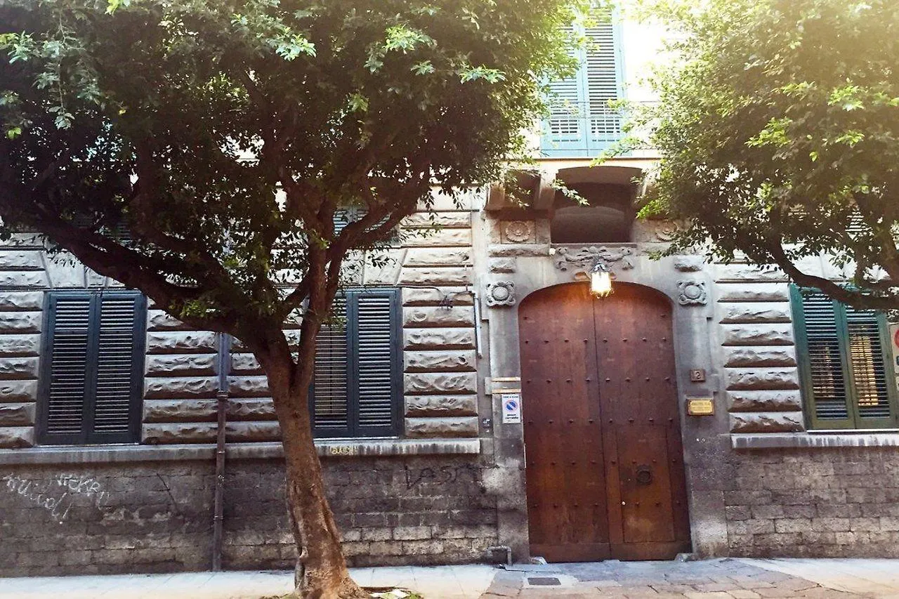 Yudina B&B Palermo Italy